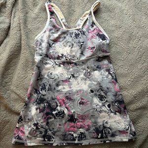 Like New Lululemon Tank Top Size 4